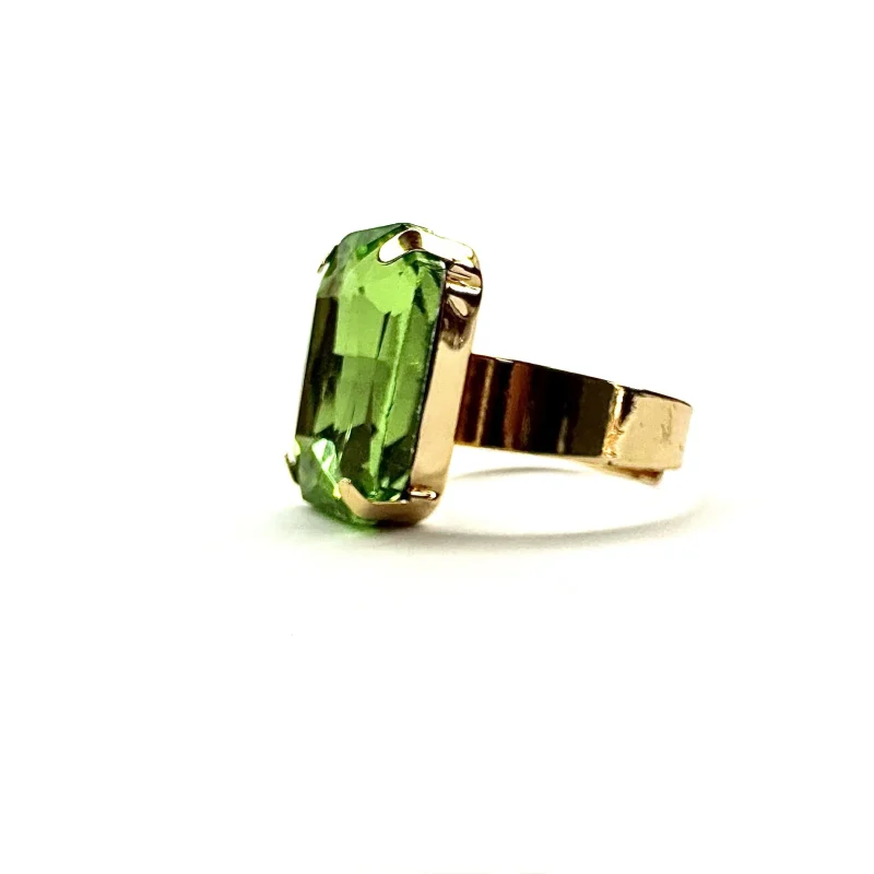 Anello pietra