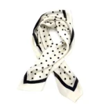 Foulard a pois