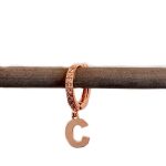 Orecchini con lettera mini cerchietto - immagine 4