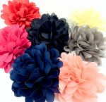 Spilla Peonia in raso di seta colorata - immagine 2
