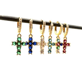 Orecchino croce pendente Devotion