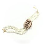 Collana di Perle tripla Rosa, Rosae