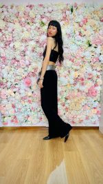 Pantalone nero donna a palazzo con cintura compresa Corinna - immagine 4