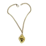 collana con cuore sacro