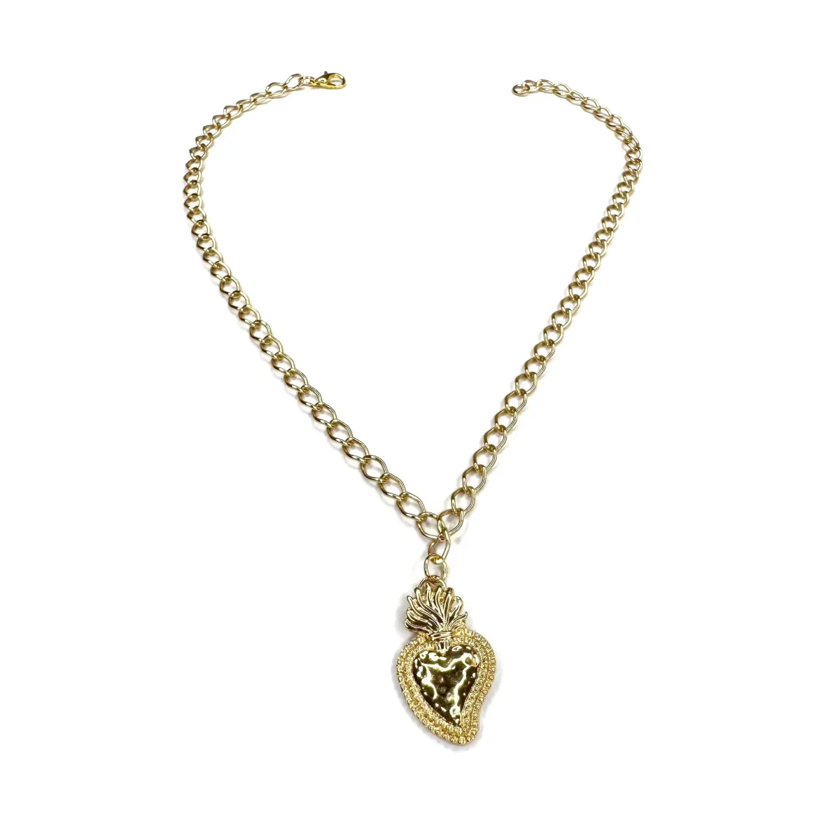 collana con cuore sacro