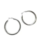 orecchini a cerchio grande