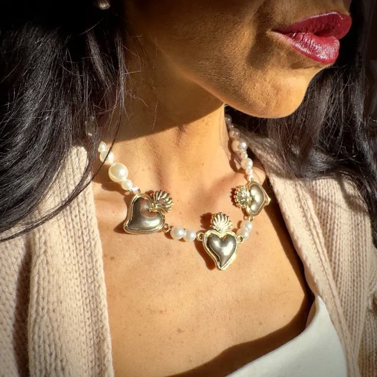 Collana cuore sacro
